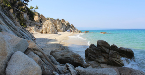 Visit Beaches in GreeceEnjoy the crystal clean and clear waters and sandy beaches along one of the l