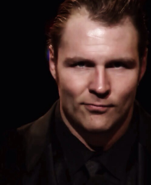 sierrahohohotelambroseambrose:  Breaking News: Dean Ambrose turns 28.  Thinks he