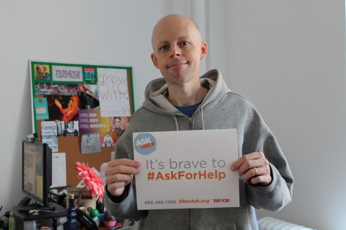 It’s World Suicide Prevention Day and Trevor staff agrees: It’s brave to #AskForHelp today and every day.
Download your own sign for a selfie here. Then upload it using #AskForHelp!
Check out OktoAsk.org for more.