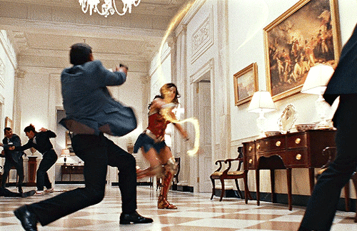 vivienvalentino:WONDER WOMAN 1984— the White House sequence