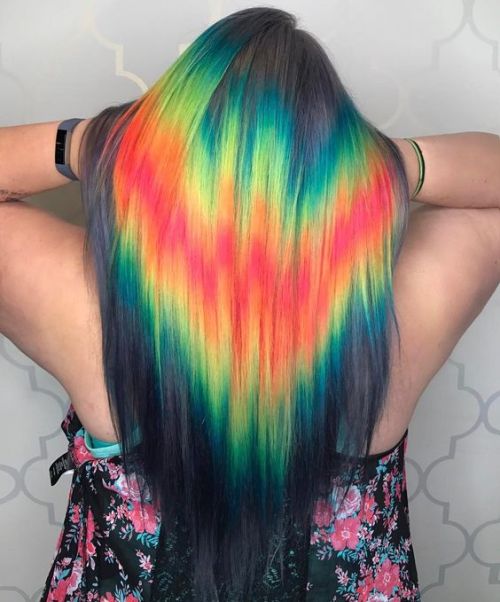 duckbunny: rainbowcolorfulbrightful: Rainbow hair *incoherent needful babbling*