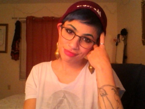ebonyzerscrooge:  homoarigato:  rabbitglitter:  fav selfies 2K13  jack is a babe 5ever  i know her lol
