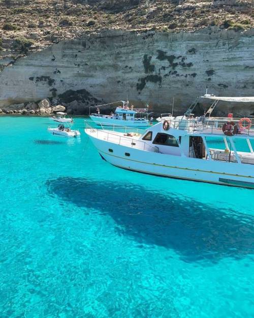 Flying boats at La Tabaccara, Lampedusa Island, Sicily repost from @paulinhamagalhaes - O azul do ma