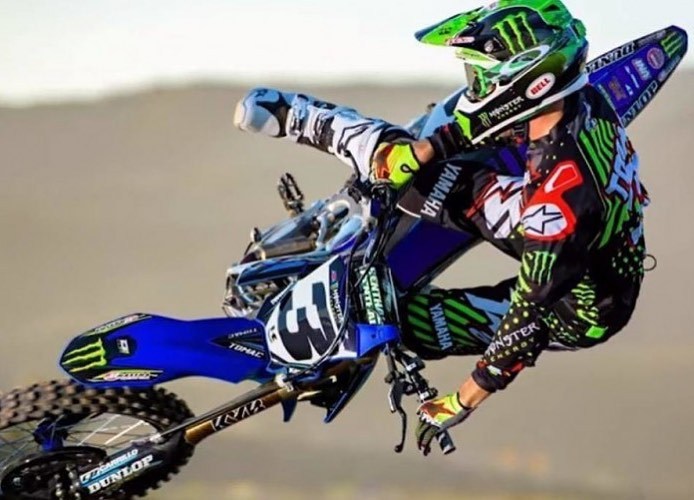 Como le queda ??
Tomac a Yamaha ?? #mxzone
https://www.instagram.com/p/COknz6cnapO/?igshid=1qwcrewc8out6