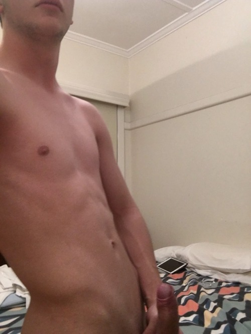 aussienudeguys: Matthew - 17 - Aussienudeguys.tumblr.com Home of the best Aussie straight naked self