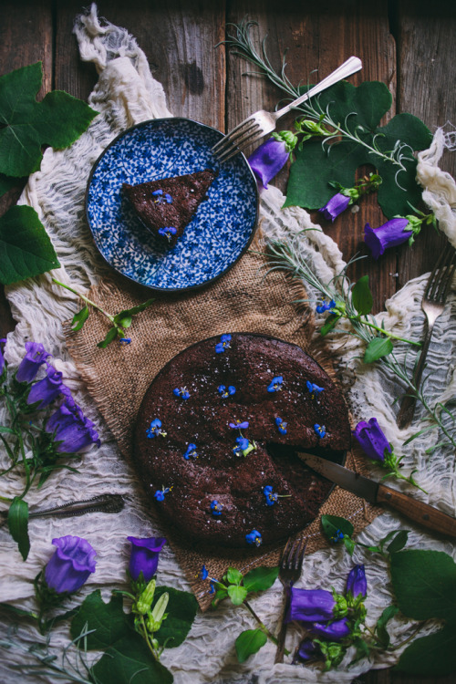 Sex foodffs:  Salted Almond Flourless Chocolate pictures