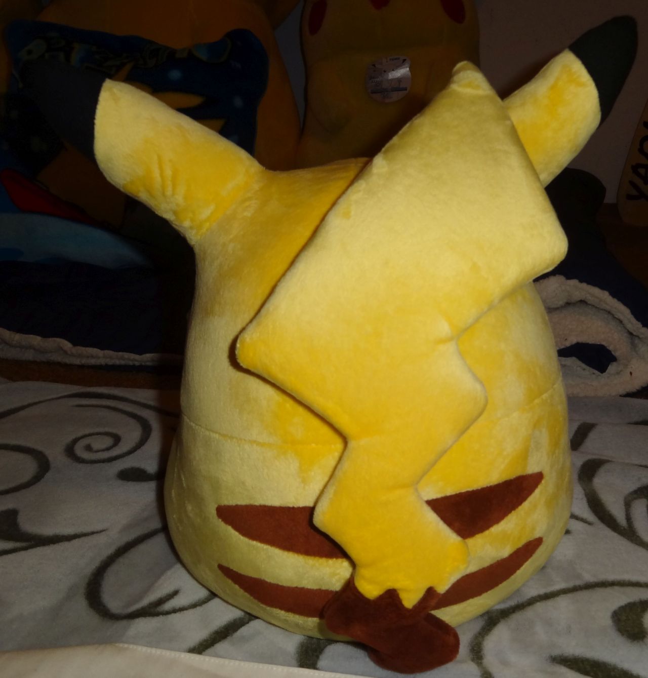 pacificpikachu:   1/1 scale BEAMS x Pokémon Pikachu plush  This amazing plush was