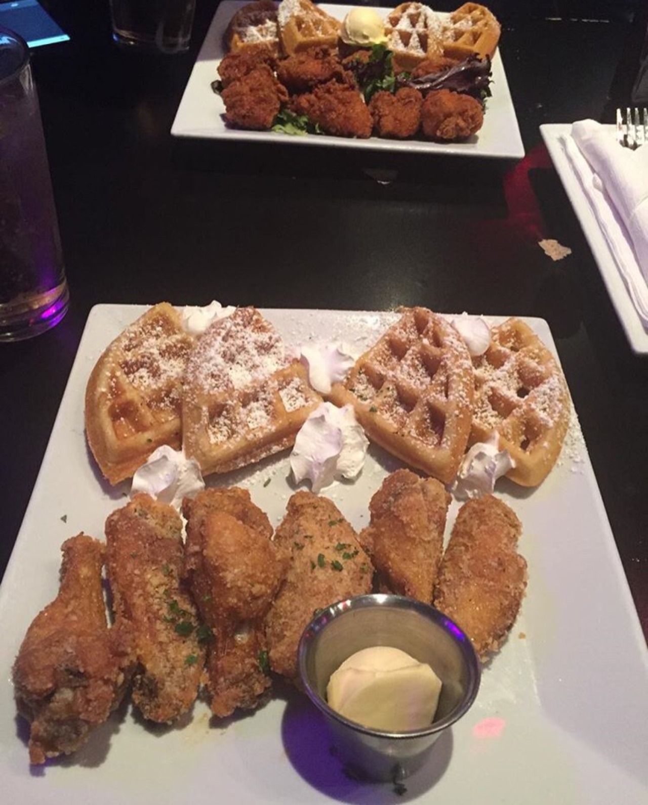 princessfailureee:  afro-arts:  Wing Bistro  www.wingbistro.net // IG: wingbistro