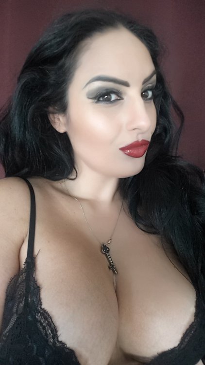 matriarch-ezada-sinn:ezadasinnism: Check Goddess Ezada’s clipstore for all kinds of fetishes a