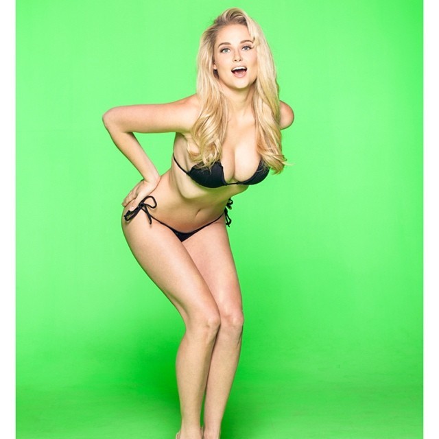 sweetbikini:  Genevieve Morton pinup style!