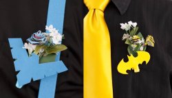 ameliajunex:  thebepz:  hellocookie:  talkaboutspaceships:  Couple has really awesome Batgirl/Nightwing wedding cause they’re awesome.(source: http://imgur.com/a/XSADm)  WHO WANTS TO MARRY ME SO I CAN HAVE A GEEK WEDDING!?  I want this but with kid