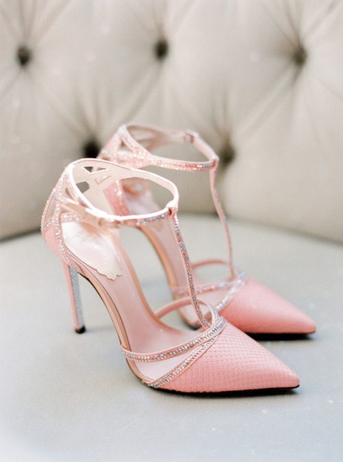 juststunningshoes: Had to share this @WeHeartIt weheartit.com/entry/227742638/via/Luna_mi_Ang