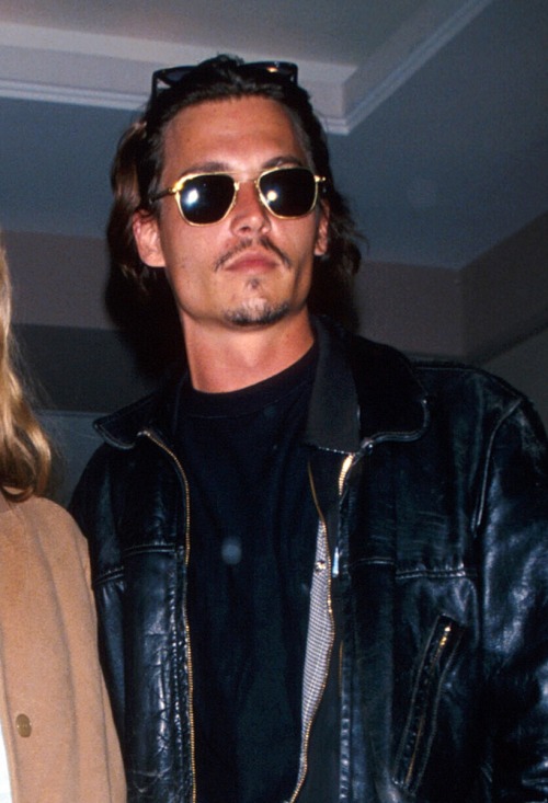 28 years ago (1994), on this day (April 5) Johnny Depp and Kate Moss attended the premiere of John W