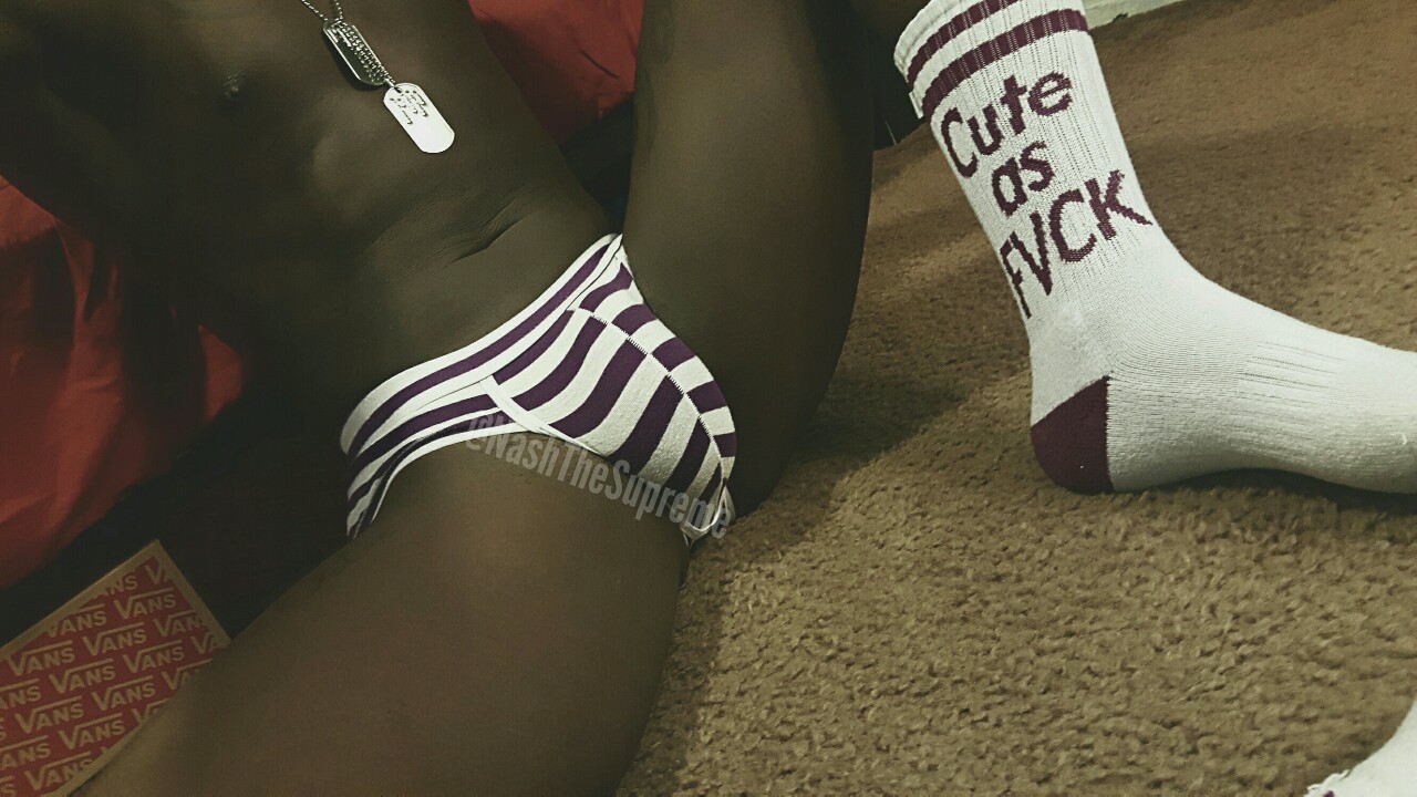 kiingsupreme:  Stripes look good on me