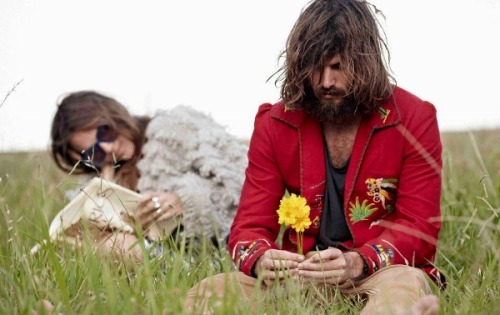 Angus and Julia Stone