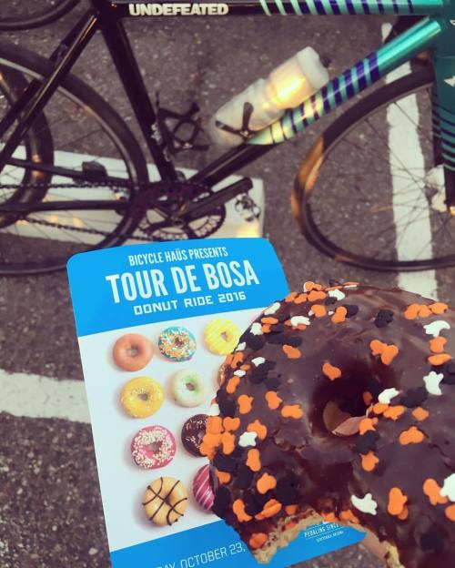 statebicycle: Thank yu @bicyclehaus for another great ride! 53 miles, 7 donuts! #statebicycleco #exp
