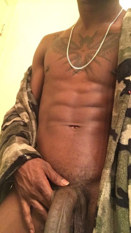 almorezel:  Premium Snap bts 💪🏾💦