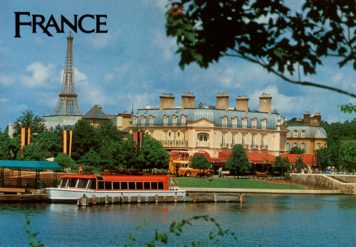 France Pavilion in Epcot Center in the 1980s