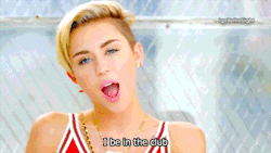 https://69.media.tumblr.com/9a7e078819c2570817ace99e4c284cd1/tumblr_mtyvdp5PNQ1qf9mevo1_500.gif