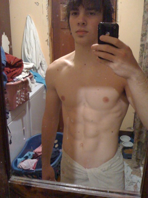 BOYS BONERS AND CUM has more than 159,000 followers