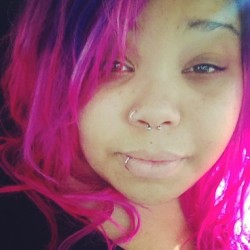 magicalfifimula:  Out in the sun oh natural :) #no #makeup #pinkhair #piercings