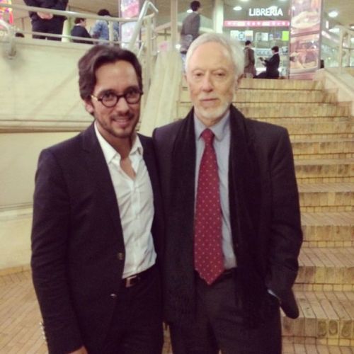 #TBT de cuando tuve el honor de presentar al premio Nobel JM Coetzee en el Fondo de Cultura Económica en Bogotá. Coetzee aplaudió mis palabras y hablamos sobre vegetarianismo. Es mi escritor favorito y eso fue un sueño. (at Centro Cultural Gabriel...