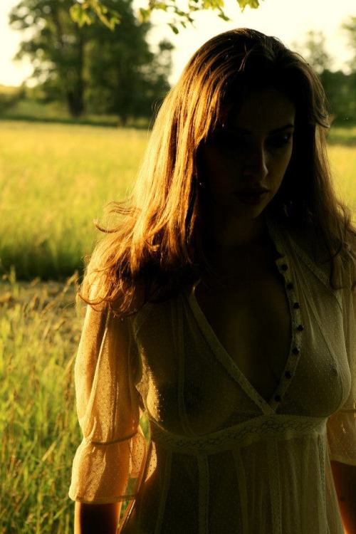 fabeae:  Wistful Mike Castle 