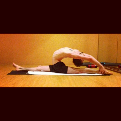 adrianhummellyoga: Splits with a deep backbend. (hanumanasana) . takes time to warm up to this, but 
