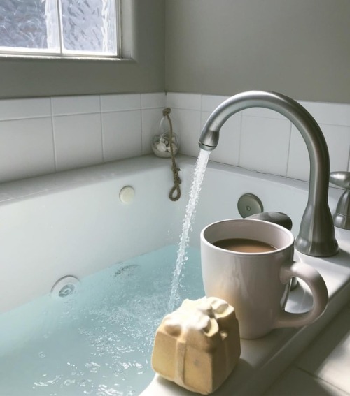 Every day needs to start with a cup of coffee and a hot bath. Plus, a 90° day is the perfect time to