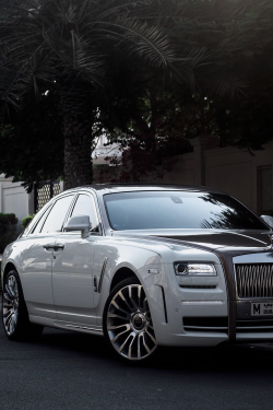 classyxsexxy:  Mansory Ghost. 