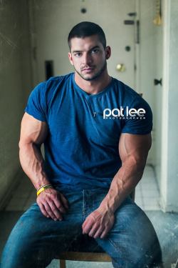 cdnlifter27:  NPC Competitor Kreed Kurtz Photos: Pat Lee Photographer