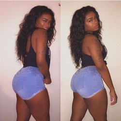 sexiestcreations:  #Thickalicious @IamTaylorHall