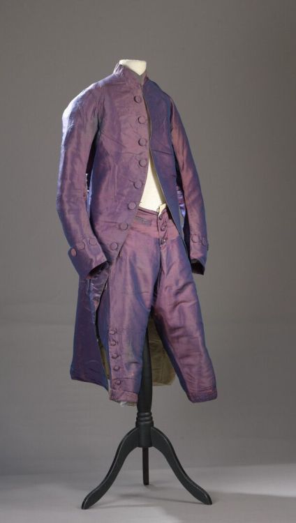 Coat and breeches ca. 1785From Daguerre