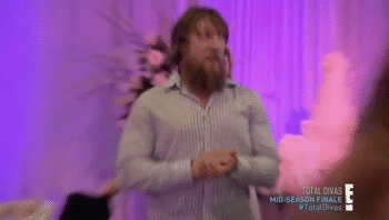 Brie catches the wedding bouquet! Daniel&rsquo;s reaction is the best! XD 