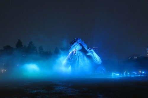 archiemcphee:  We aren’t sure how it happened, but Godzilla appears to have gotten stuck while walking through the gardens of Tokyo Midtown. He’s only visible from about the waist up (Godzilla has a waist, right?) along with a portion of his tail.