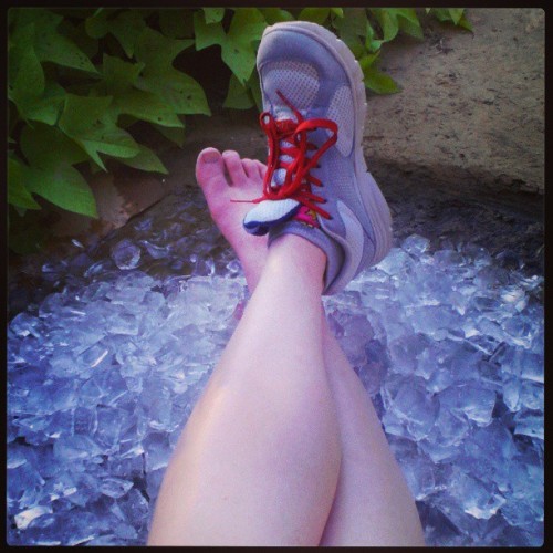 My tendonitis loves whoever dumped this pile of ice by the sidewalk. ;)