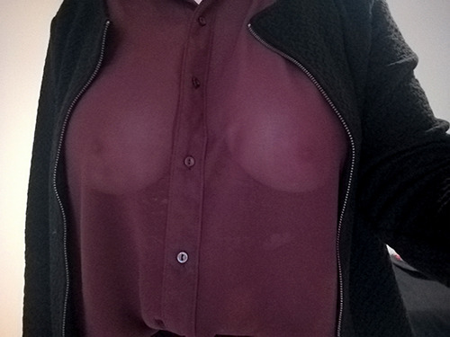 hornybichick:  if I’d show up to a job interview like this, would you hire me? 