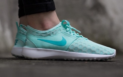 passionatenikeaddicton: Nike Wmns Juvenate ‘Artisan Teal/ Light Retro- White’