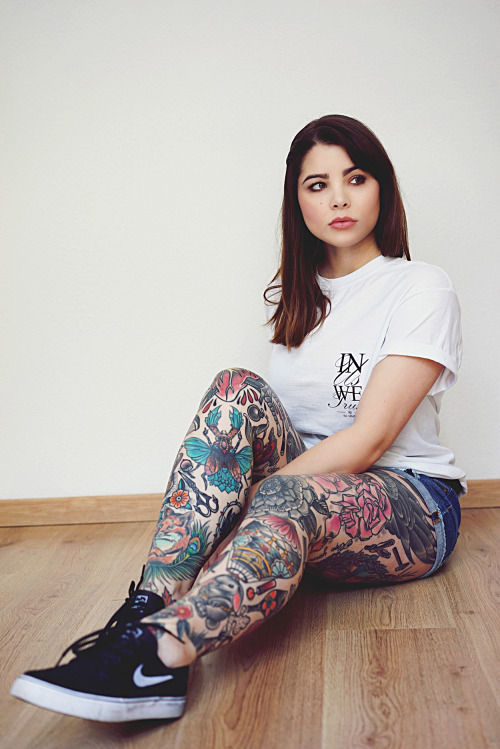 itsall1nk:  More Hot Tattoo Girls athttp://itsall1nk.tumblr.com