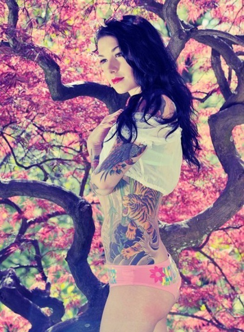 Girls With Tattoos adult photos