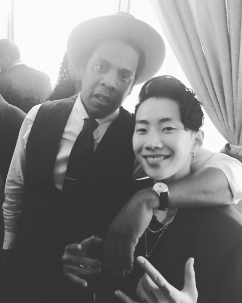 jayfatuasian:HOLY SH. Jay Park with the King & Queen of Roc Nation. FINALLY! 
