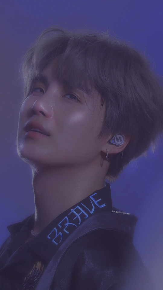 - Bangtan 5th Muster Lockscreen