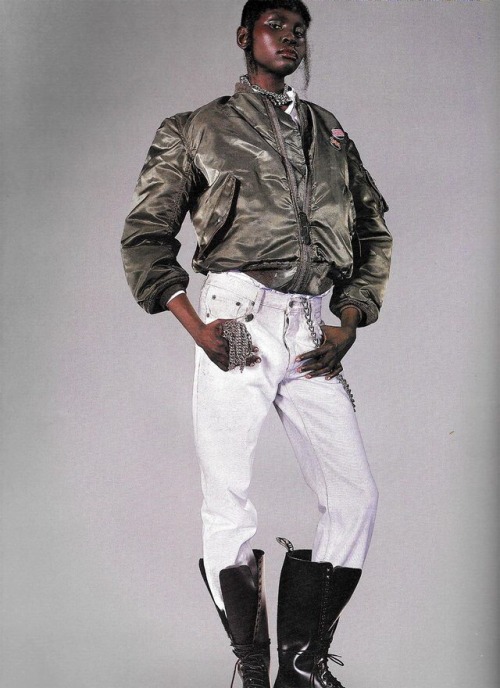 fuckrashida:Alek Wek photographed by Richard Burbridge styled by Edward Enninful with makeup by Pat 
