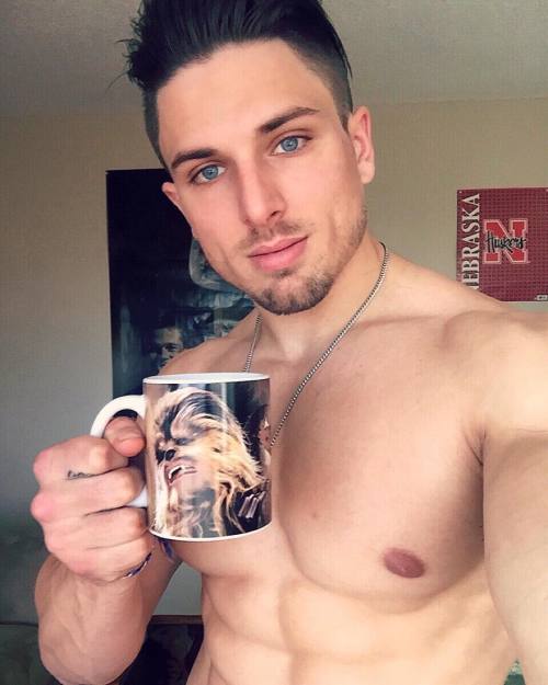 lumbrjax:  Instagram user @ryanleeharmon http://ift.tt/1NHJgmb