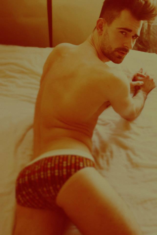 favhob:  handsomemales:  robert ryzek by łukasz guzenda  My Favorite Hobby 