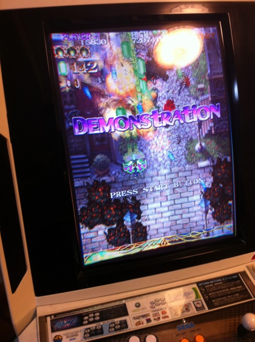 筐体にPCやXBOXを接続してコンパネで遊ぶ – @myhomearcade on Tumblr