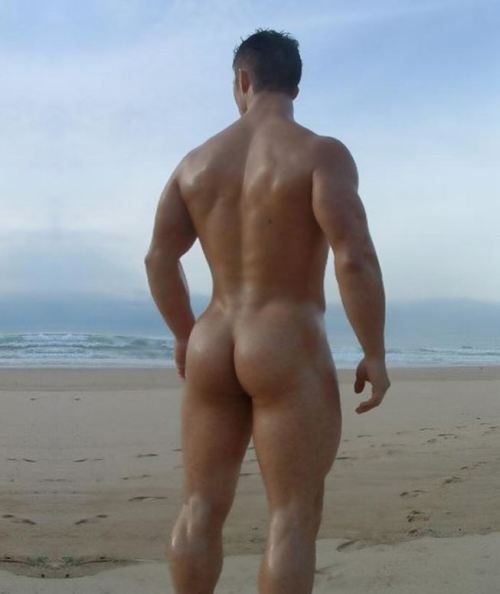 guysfrombehind14: Guys from Behind    Submit your favorite ass pics guysfrombehind1