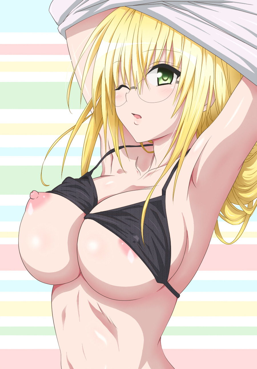 pantyxhunter:    *heavy nosebleeding*   