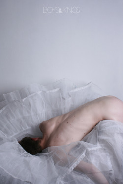 boyswillbekings:  #BoysWillBeKings Dante (I) by #ReyBadesan
