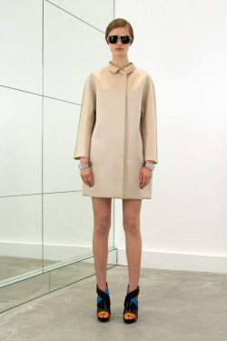 lelaid:  Balenciaga, Resort 2010   .